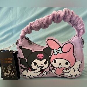 Loungefly Kuromi & My Melody Devil & Angel
Fuzzy Handle Crossbody Bag